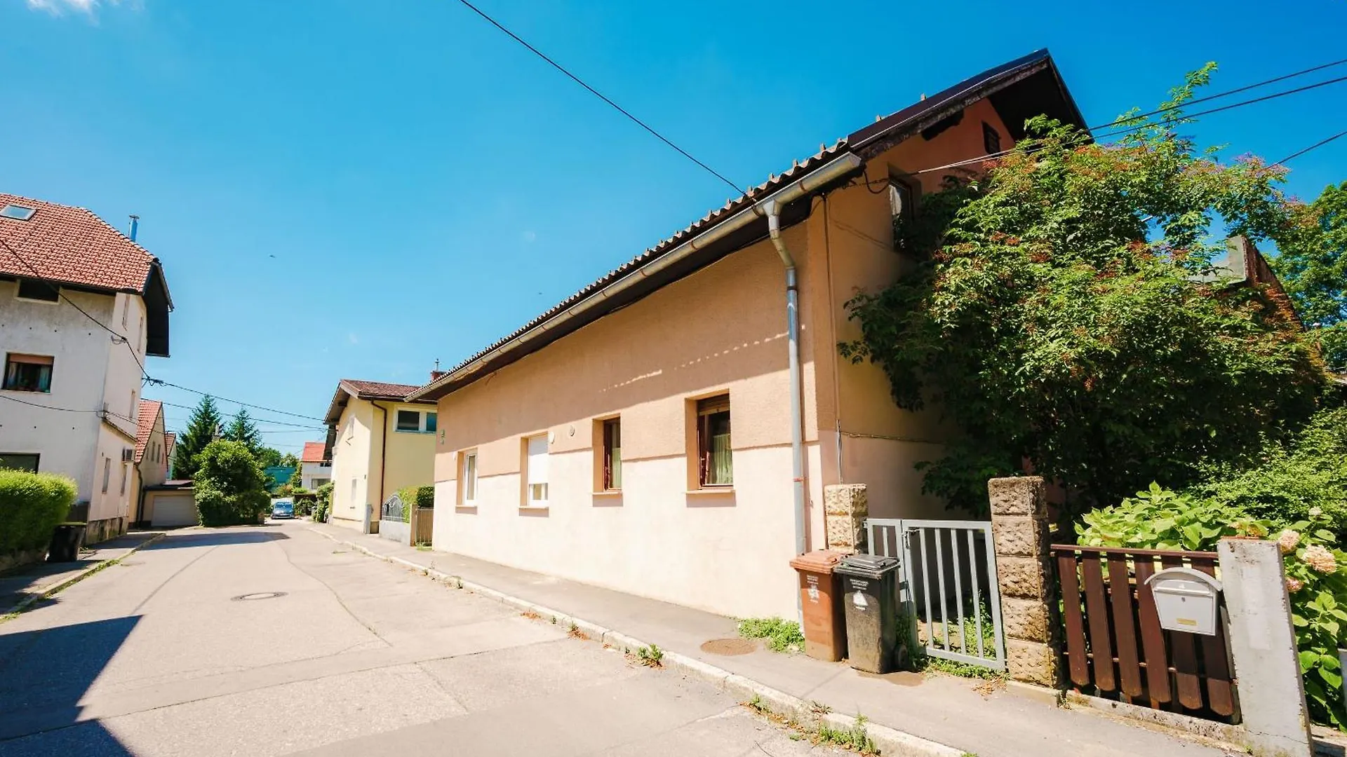 Argo Residence Ljubljana 0*,